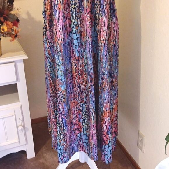 NWT Made With ❤️  Shirred Bodice . Bohemian,   Colorful, Watercolor - Picture 3 of 10